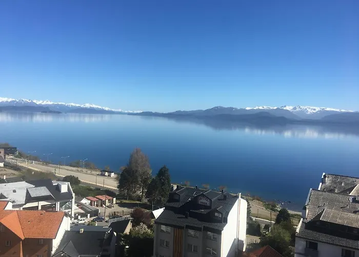 Vista Al Lago Apartments
